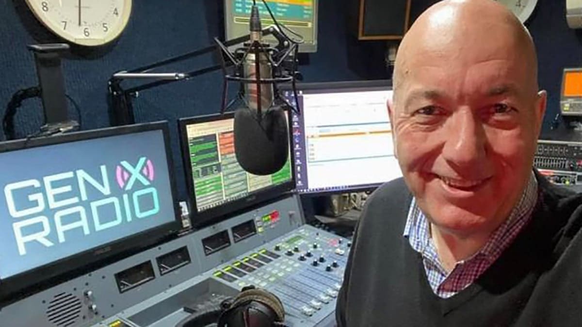 British radio host dies on air mid-show after coming out of retirement to broadcast